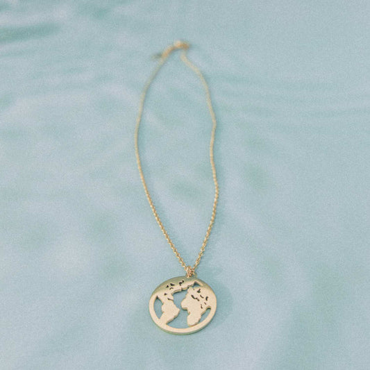 18k gold-plated globe necklace – for women | Wild Tides