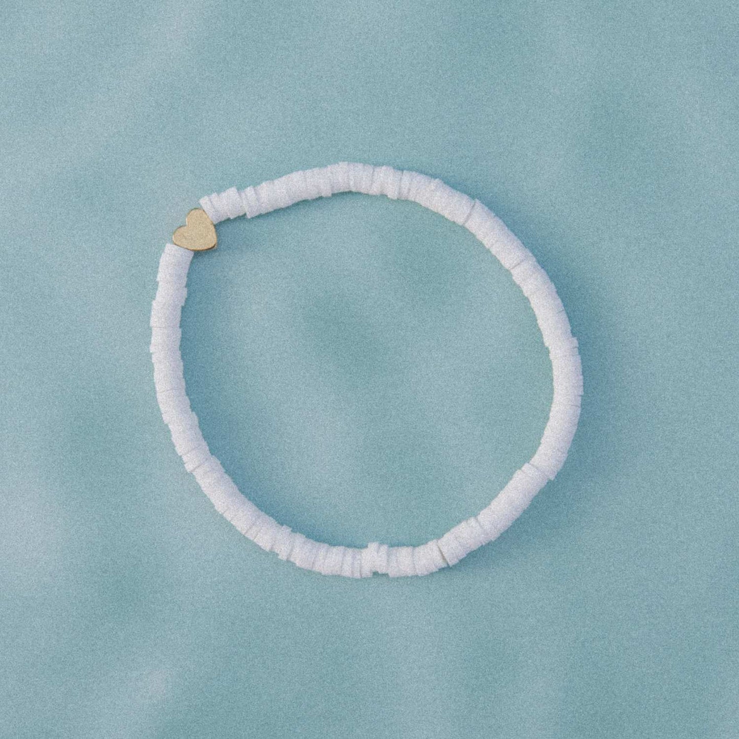 Perlen-Armband mit vergoldetem Herz | Wild Tides