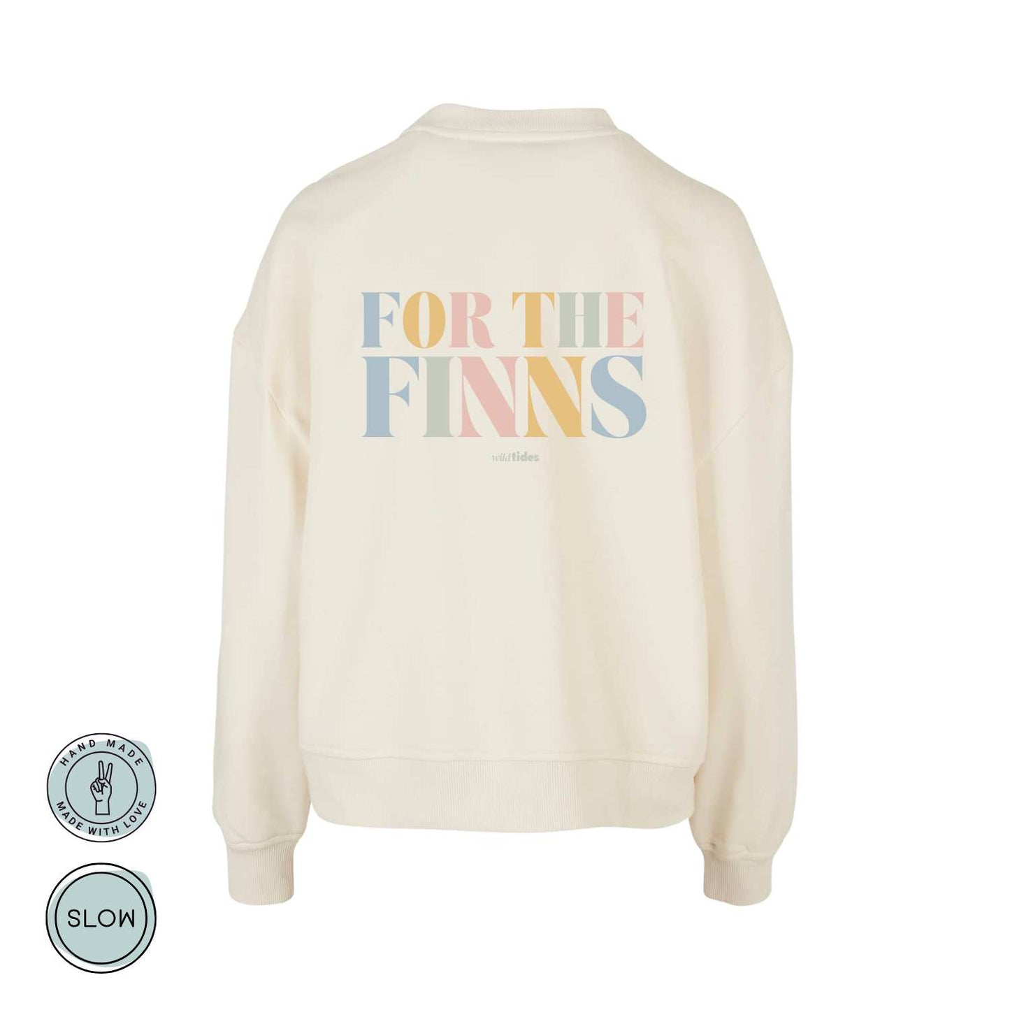 Großer Rückendruck 'FOR THE FINNS' in Pastellfarben – nachhaltiger Statement-Sweater