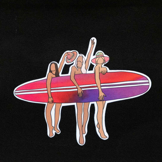 Detailansicht des modernen Surfer-Girls-Motivs auf der Beauty Tasche