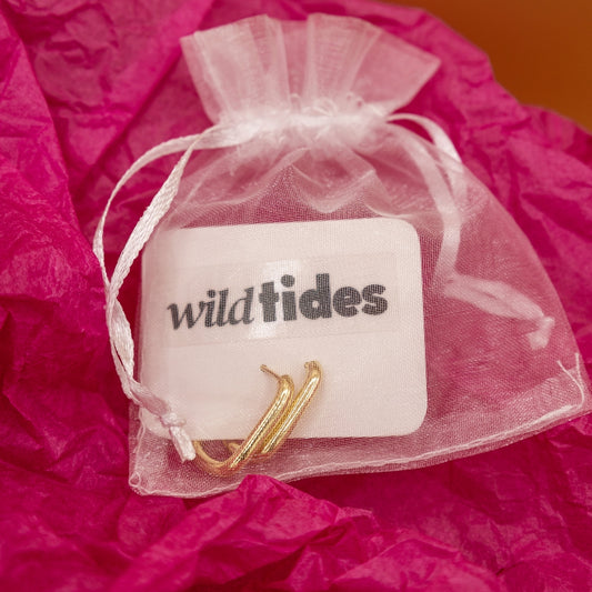 18k gold-plated U-shaped earrings – for women | Wild Tides