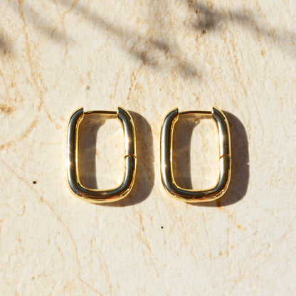 18k gold-plated U-shaped earrings – for women | Wild Tides