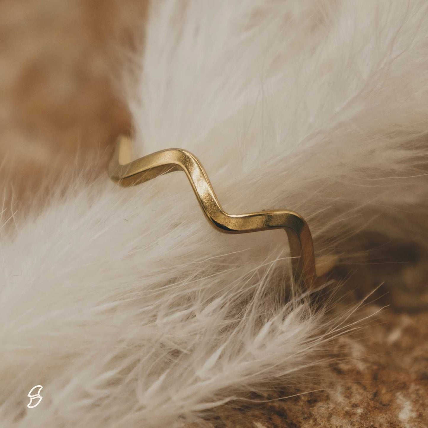 18k gold-plated wave ring – for sea lovers | Wild Tides