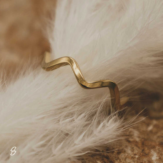 18k gold-plated wave ring – for sea lovers | Wild Tides