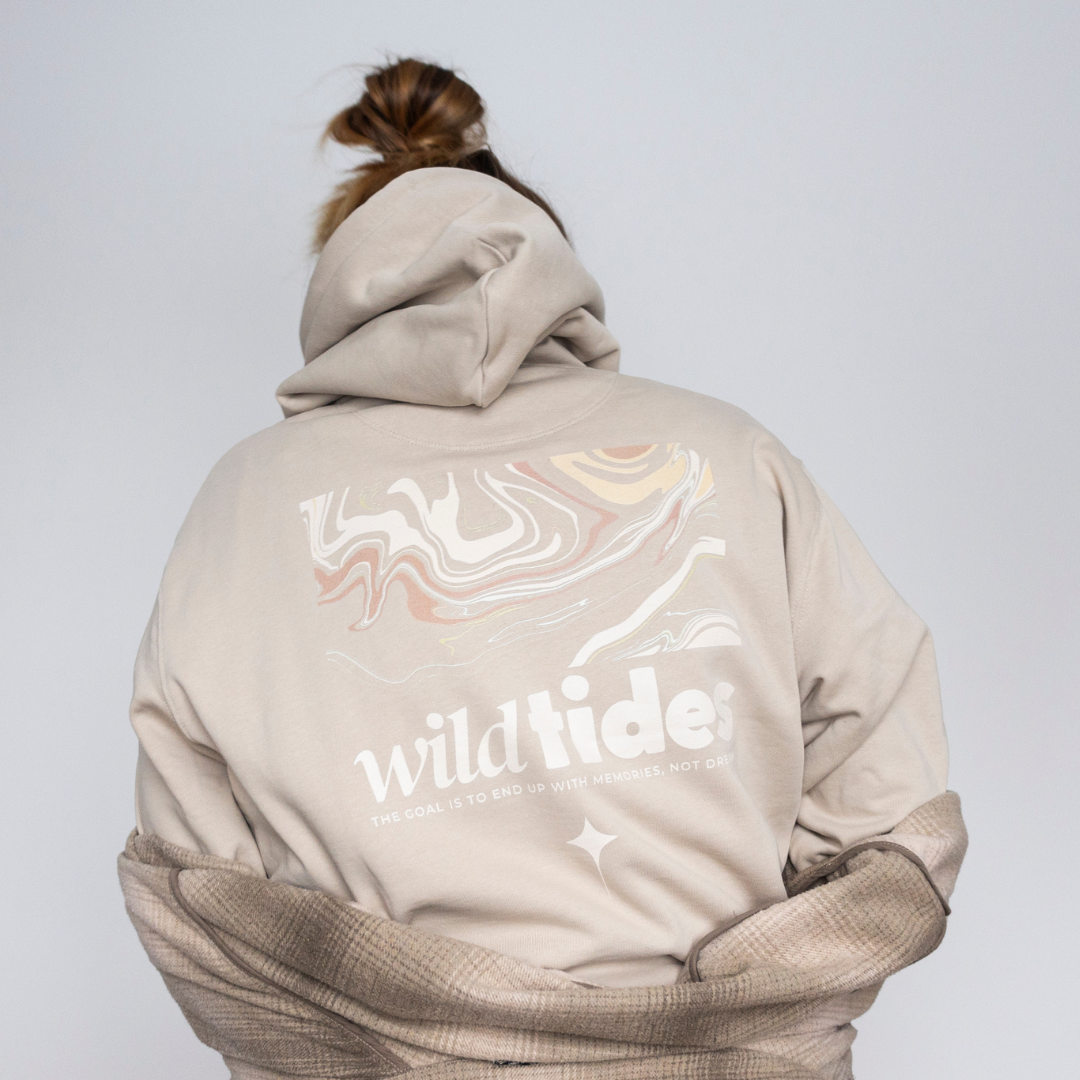 Wildgoal Unisex Hoodie – Reise & Abenteuer Hoodie mit Typografie-Design